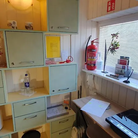 3 ,, Cosy House Studio